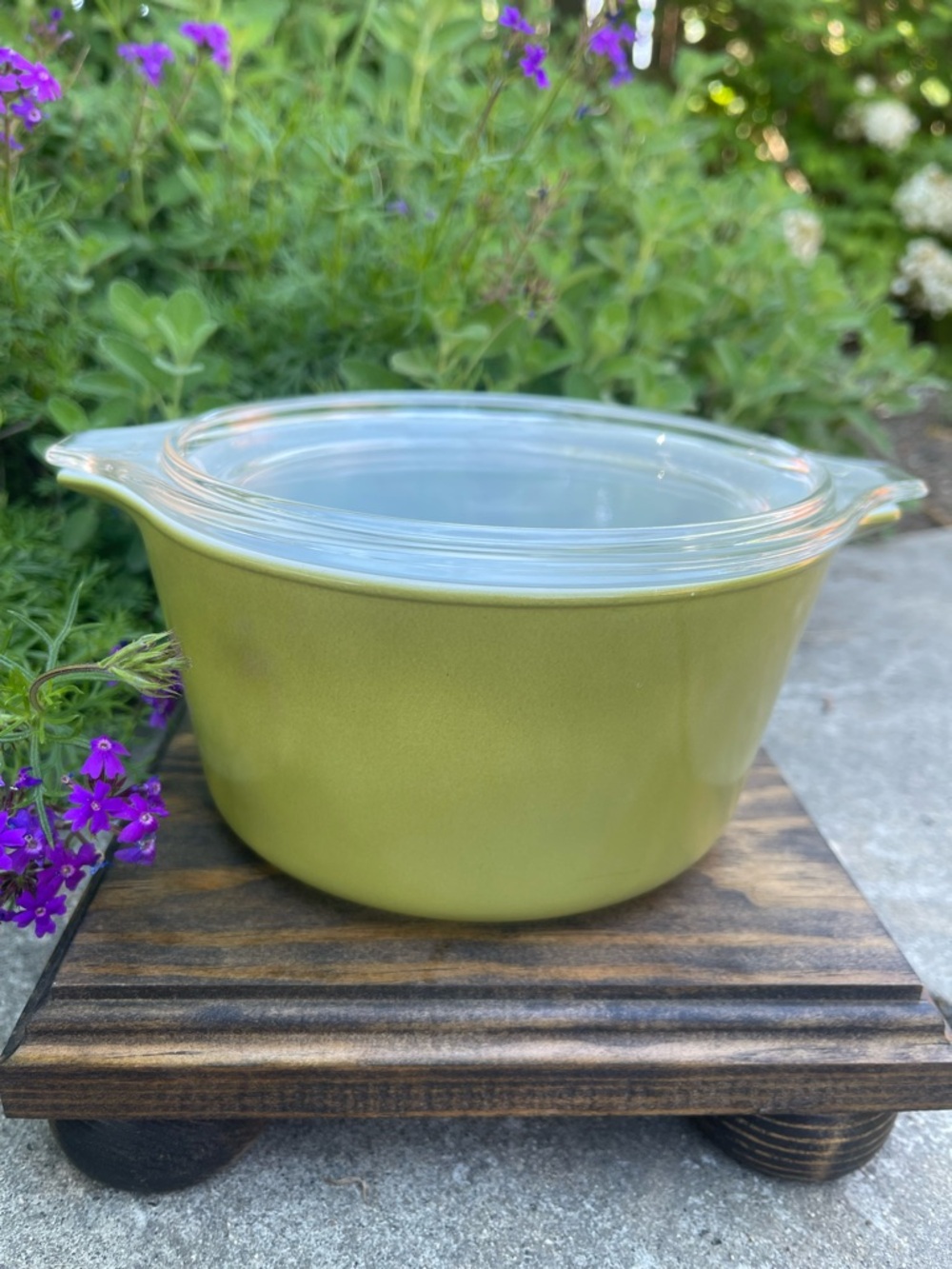 Vintage 1.5 quart Pyrex Green Avocado #473 Glass Casserole Dish with Clear Lid